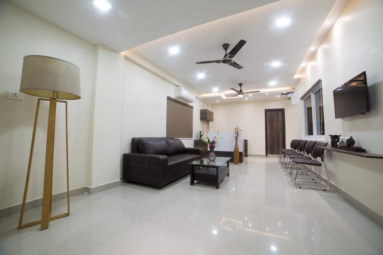 Our Nest Banjara Hotel Hyderabad Bagian luar foto