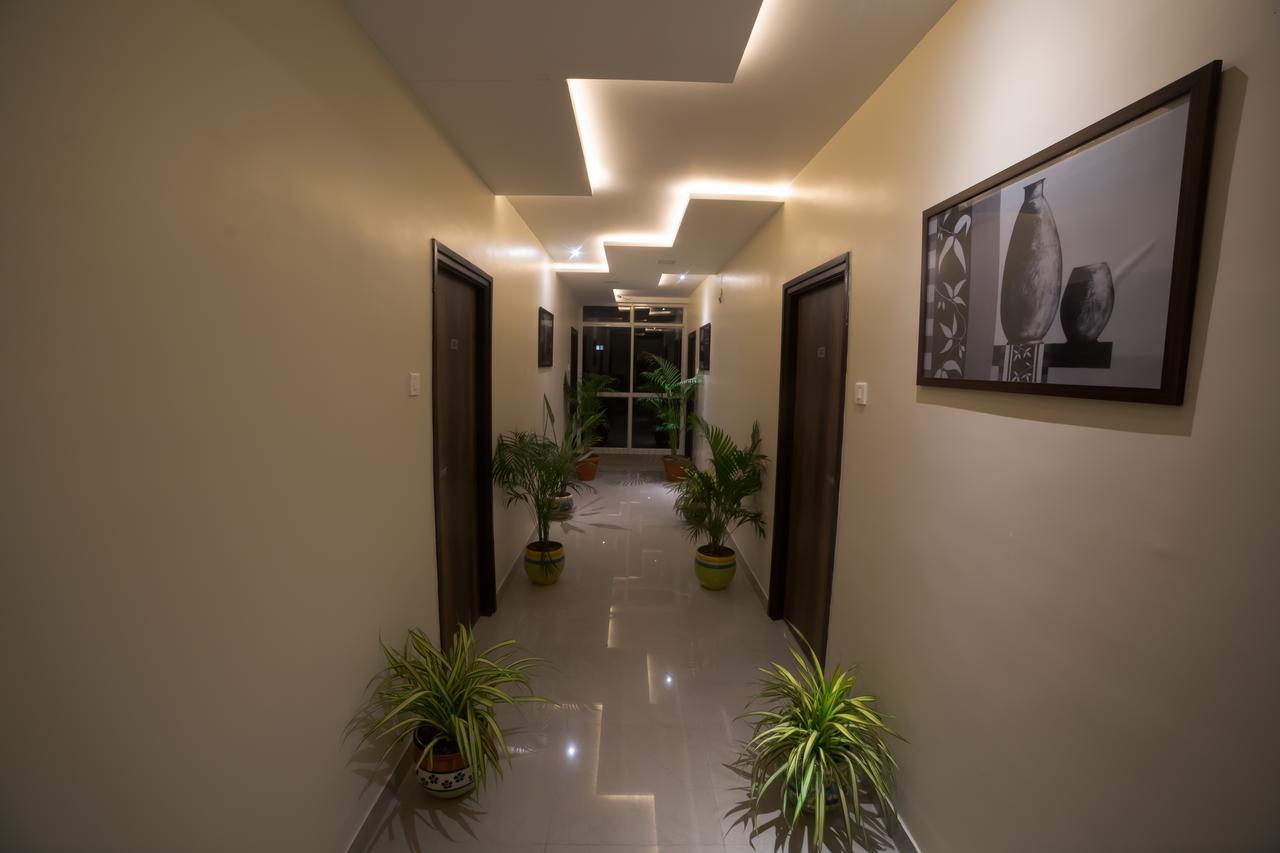 Our Nest Banjara Hotel Hyderabad Bagian luar foto